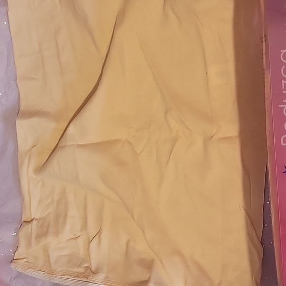 NWT Squeem Waist Cincer Size 46-Pink - Picture 10 of 10